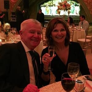 Meet your Posher, Dixie